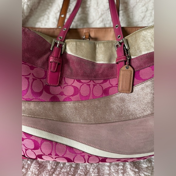 Rare Vintage Coach Pink Wave Limited Edition Patchwork Suede Large Gallery Tote - Picture 3 of 16